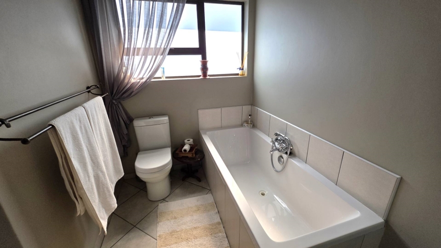 4 Bedroom Property for Sale in Seasons Lifestyle Estate North West